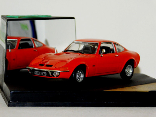 Opel 1900 orange 1969 - 1900,
