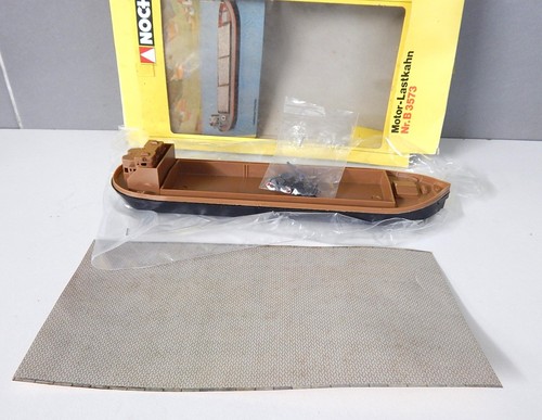 Noch 3573 peniche maquette - b,