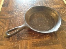 Cast-iron skillet 6 1/2 inches
