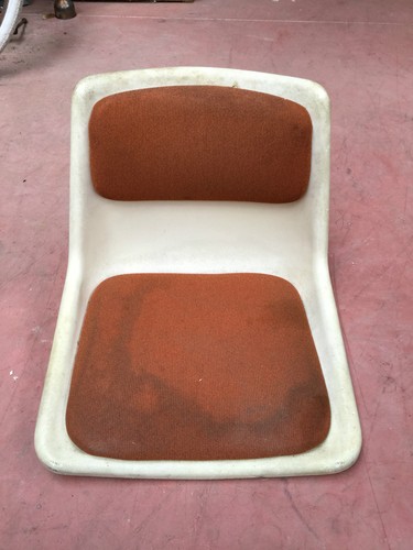 Ancienne assise chaise - ,