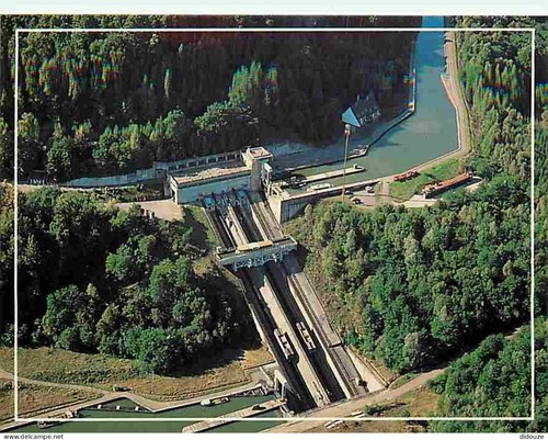 Carte postale saint - -,