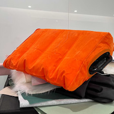 Orange Oreiller Triangle