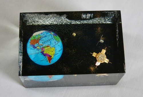 Inclusion resine globe - inclusion, resine,globe