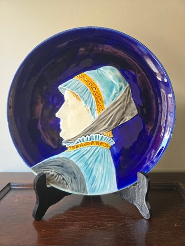 Assiette majolique