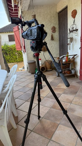 Pied caméra manfrotto - pied,