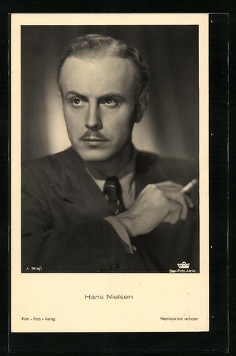Acteur hans nielsen costume - hans,