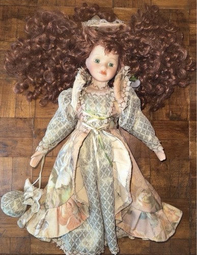 Poupee ancienne - poupee,