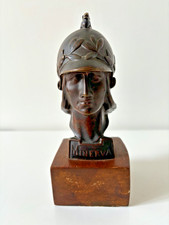 Ancienne mascotte automobile