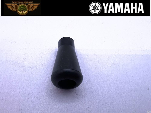 Yamaha carburetor cable cover - carburetor,