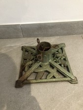 Ancien pied de sapin en fonte 