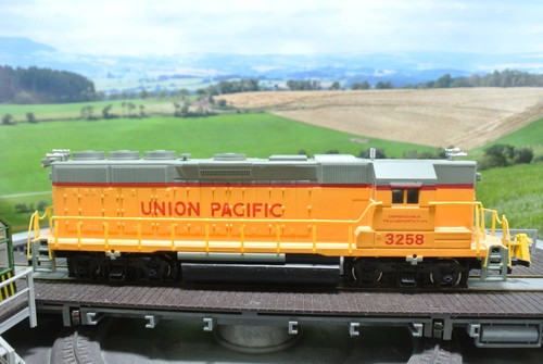 Bachmann locomotive diesel - bachmann,