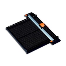 [Ref:5407] FISKARS Massicot en