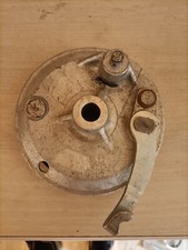 FLASQUE DE FREIN AVANT