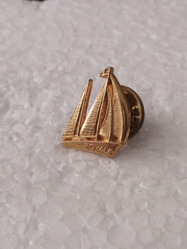 Pin pins - pin's,