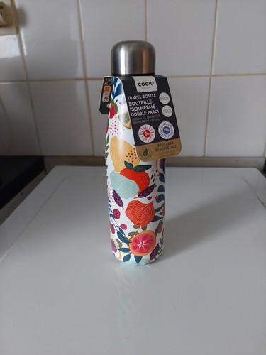Vends gourde isotherme - , neuve