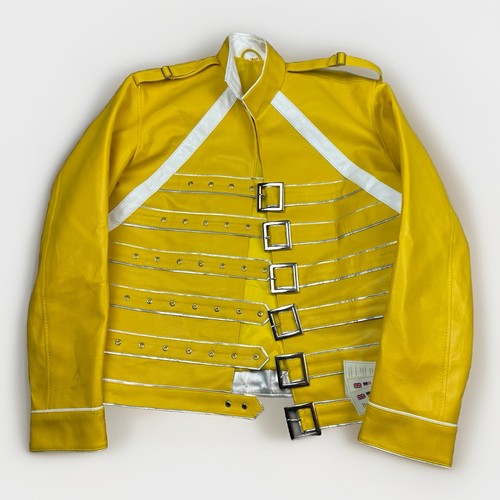 Freddie mercury yellow wembley - freddie,