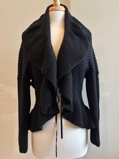 Pablo Gerard Darel Womens Black Long Sleeve Ruffle Front Sweater SZ S-M Italy