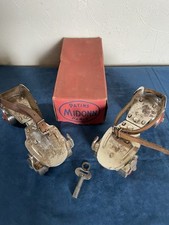 Paire de patins à roulettes Midonn vintage années 30