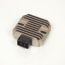 Régulateur redresseur de