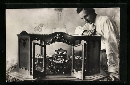 Miniature porcelain display - miniature,