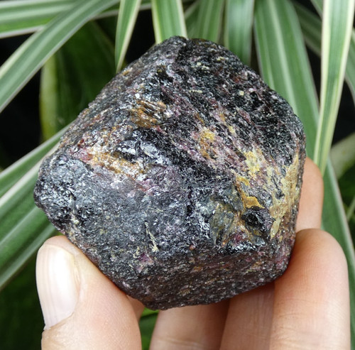 Grenat rhodolite massif - rhodolite,