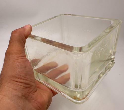 Iconique pavé vide poche