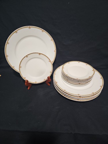 Plates bernardaud - 12,