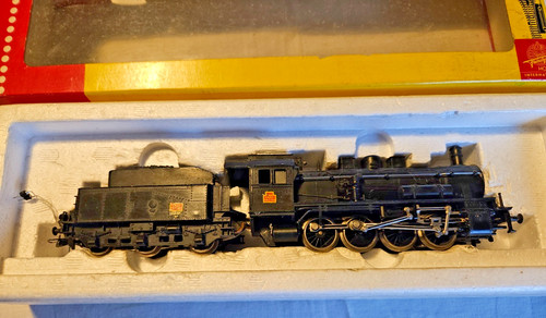 Locomotive vapeur - a,