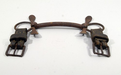 Mors ancien pour cheval - ,