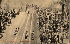 CANADA - SLIDE PARTY - CORNER FOLD.