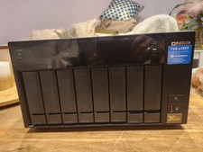 QNAP TVS-872XT NAS 8 Baies