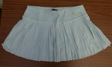 Jupe short vert pastel courte