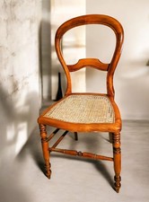 Chaise cannée en bois massif – style Napoléon III (années 50–70)