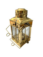 Lampe à pétrole marine en