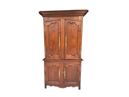 Buffet deux corps - corps, en