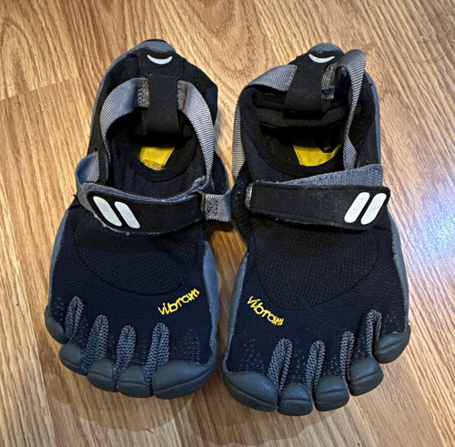 Vibram fivefingers black gray - vibram, black/gray