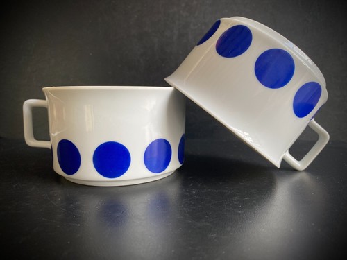 Lot grandes tasses - grandes,