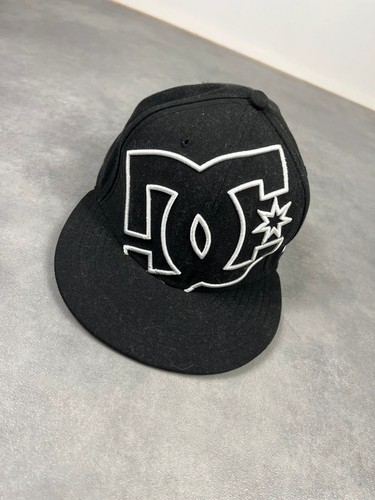 Casquette snapback noir brodé - snapback,
