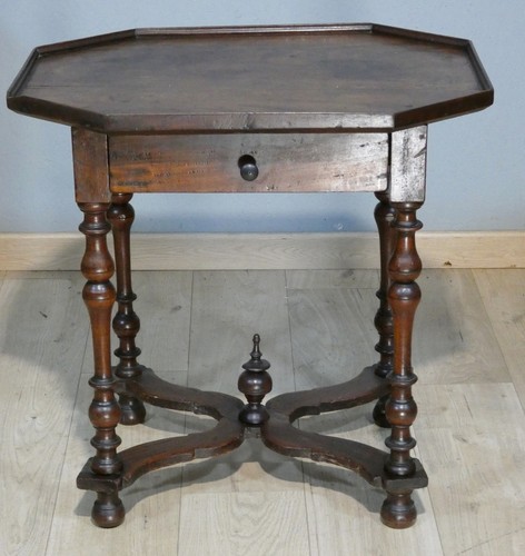 Table cabaret appoint - ou, en