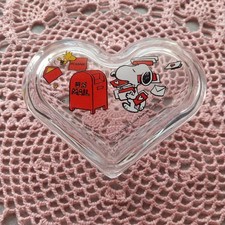 Ancien étui en verre Snoopy