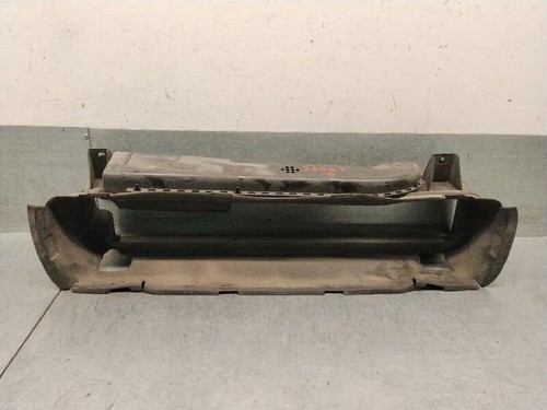 72101046 calandre avant volvo - 72101046,