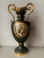 ancien vase en faience sur