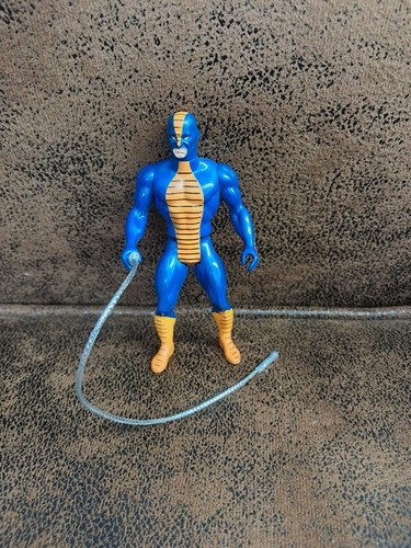 Arme weapon whip constrictor - weapon,