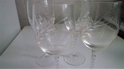 Verre eau cristal - verre, à