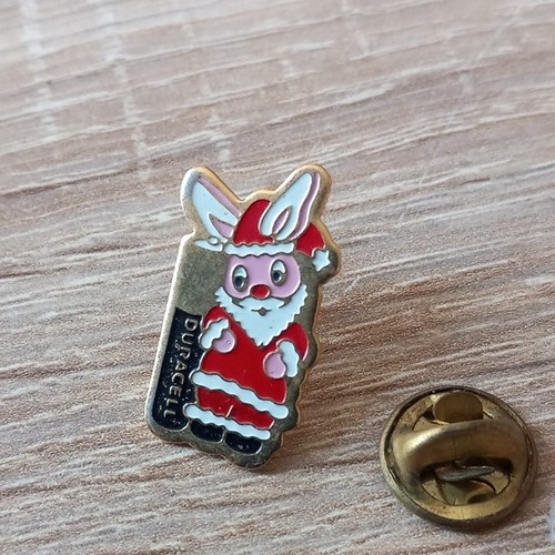 Pin lapin père noël - pin's,