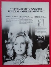 Press advertisement: Perfume GAULOISE by MOLYNEUX and Face Care by PAYOT 1981