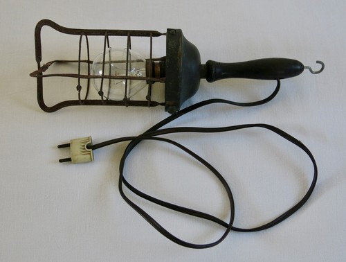 Lampe baladeuse ancienne - lampe, baladeuse,