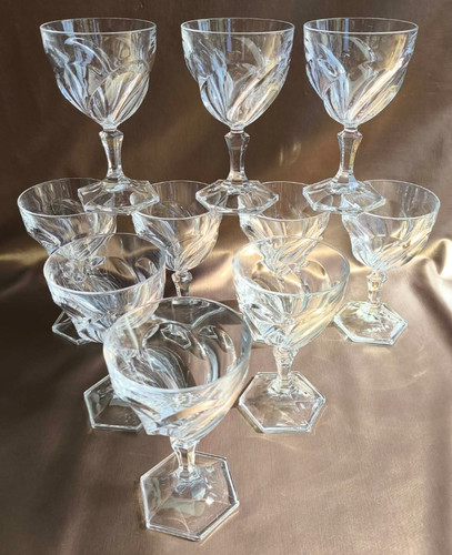 Verres vin blanc sur - à,