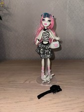 Poupée MONSTER Basic ROCHELLE