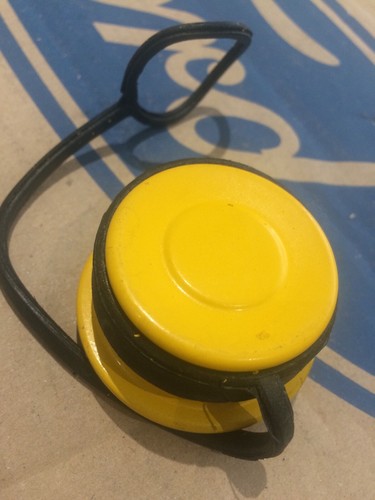 Metal oil filler cap - oil,